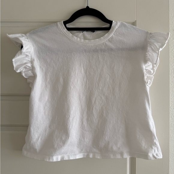 Zara Tops - Zara Women’s White Ruffle Crop Top Size S